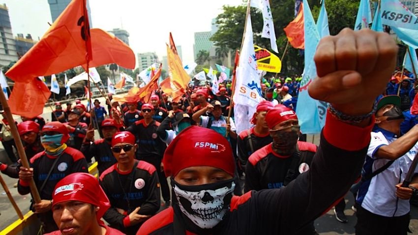 AJI Indonesia: PHK dan Upah Rendah Masih Mendera Pekerja Media