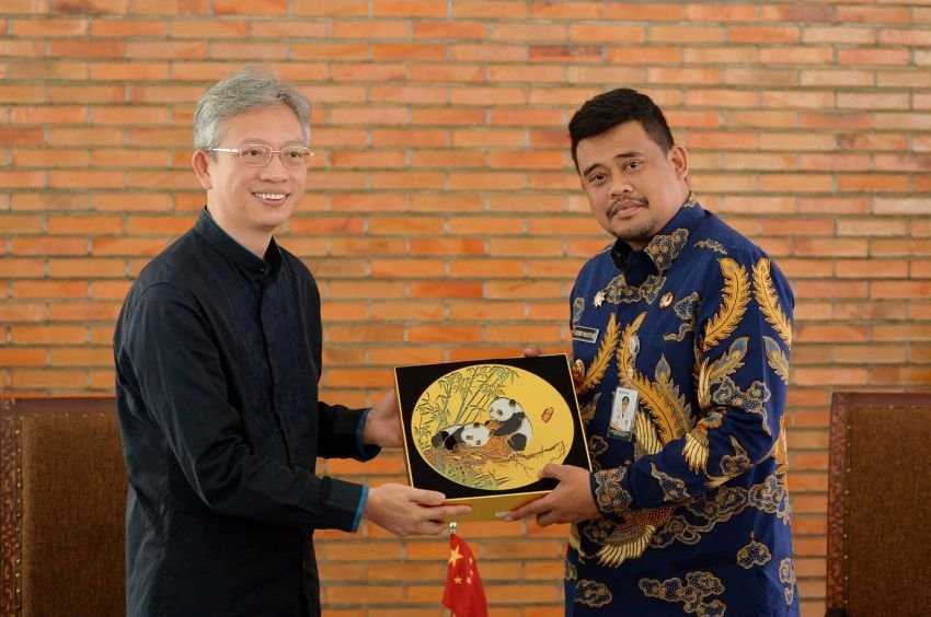 Bertemu dengan Dubes RRT, Gubernur Sumut Bobby Nasution Perdalam Kerja Sama Pertanian