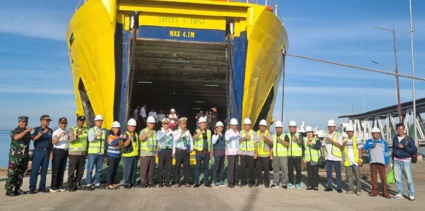 KMP Jatra II Tiba di Pelabuhan Sibolga dalam Pelayaran Perdananya