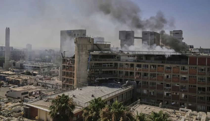 Serangan Rudal Iran Hantam Rumah Sakit di Israel, Teheran Klaim Sasar Markas Intelijen