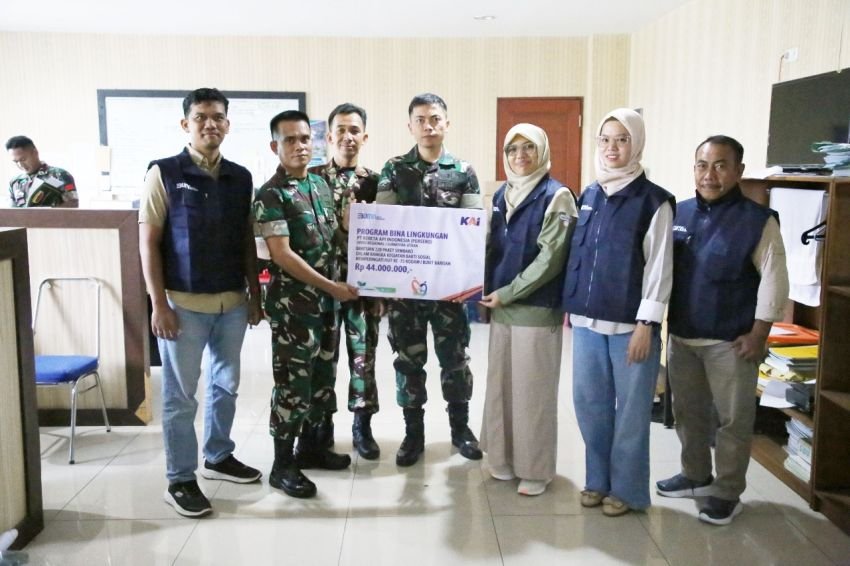 Bakti Sosial HUT ke-75 Kodam I/BB, KAI Divre I Sumut Salurkan Bantuan TJSL ke Panti Asuhan