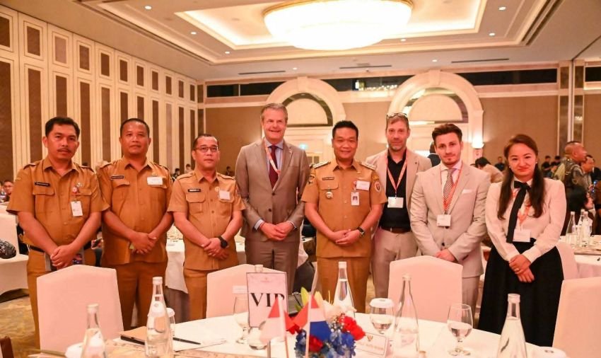 Bupati Humbahas Hadiri Nederland Economic Mission di Jakart