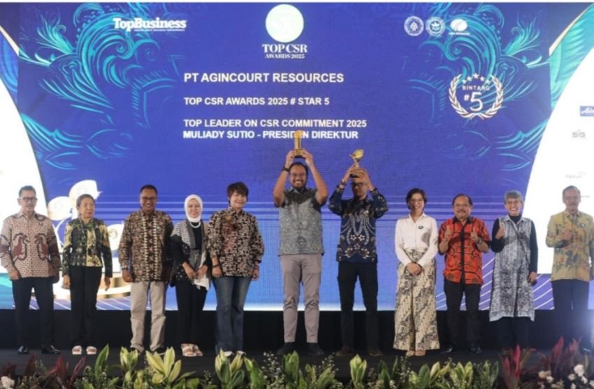 Presiden Direktur Agincourt Resources Dianugerahi Penghargaan TOP Leader on CSR Commitment 2025