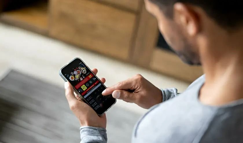 Terungkap! Ratusan Ribu Penerima Bansos Terlibat Judi Online Senilai Rp957 Miliar