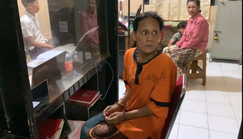 Seorang IRT Nekat Curi HP agar Bisa Beli Narkoba dengan Pacarnya