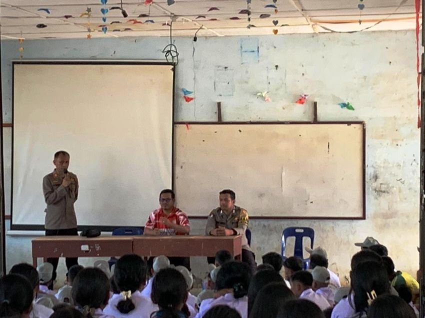 Kapolsek Tigalingga Sosialisasikan Bahaya Kenakalan Remaja dan Narkoba