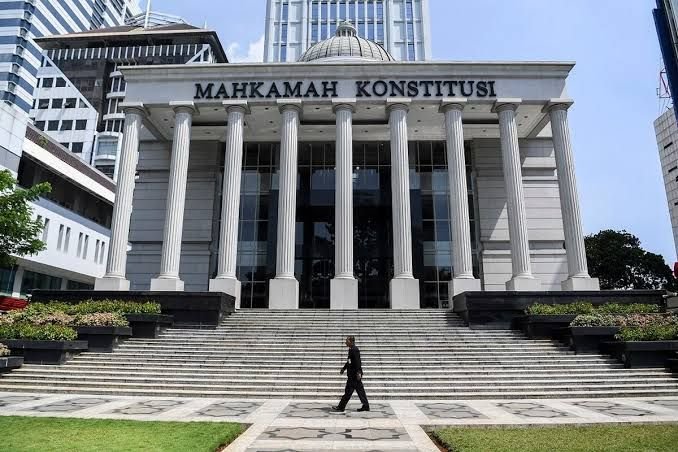 MK Putuskan Pemimpin Organisasi Advokat Tak Boleh Rangkap Pejabat Negara