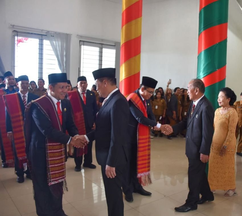 Dihadiri Maddin Sihombing, Ini Nama-nama Sejumlah Pejabat Humbahas yang Dilantik