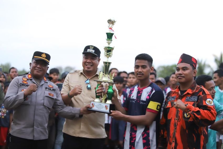Wakil Bupati Batubara Tutup Turnamen Sepak Bola