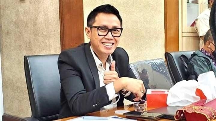 PAN Diminta Nonaktifkan Eko Patrio dan Uya Kuya