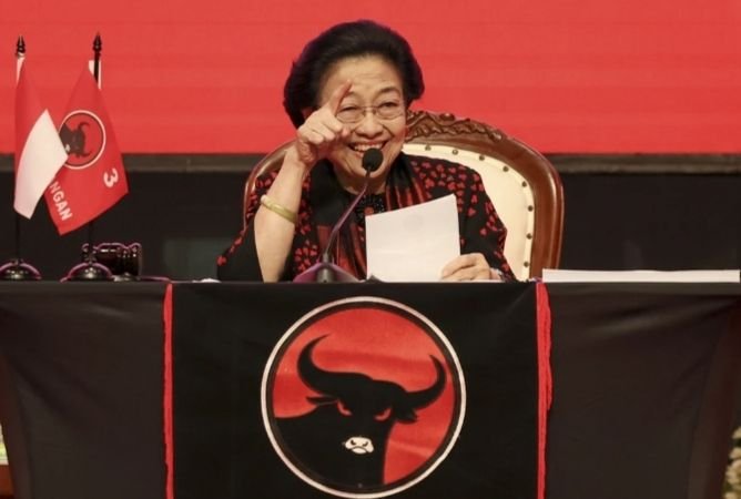 PDIP Kukuhkan Lagi Megawati sebagai Ketua Umum