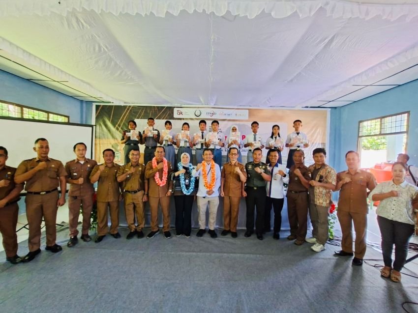 Hari Indonesia Menabung, OJK Edukasi Warga Nias