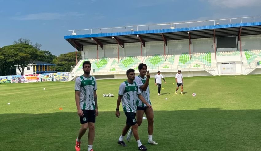 Striker Argentina Felipe Cadenazzi Latihan Perdana di PSMS